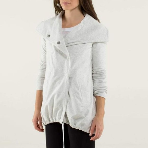 Lululemon Gratitude Wrap Heathered White 8 or 10 - Picture 1 of 5